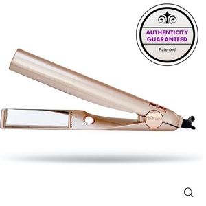 NWOT Tyme Curling Iron!! Never been used